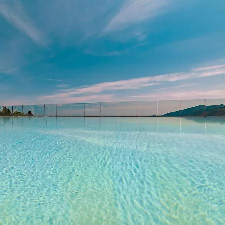 Albatros - Swimming Pool With Sea View And Terrace